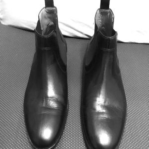 Johnston & Murphy Black Leather Boots